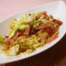 ベーコンとキャベツのアンチョビパスタ♡
